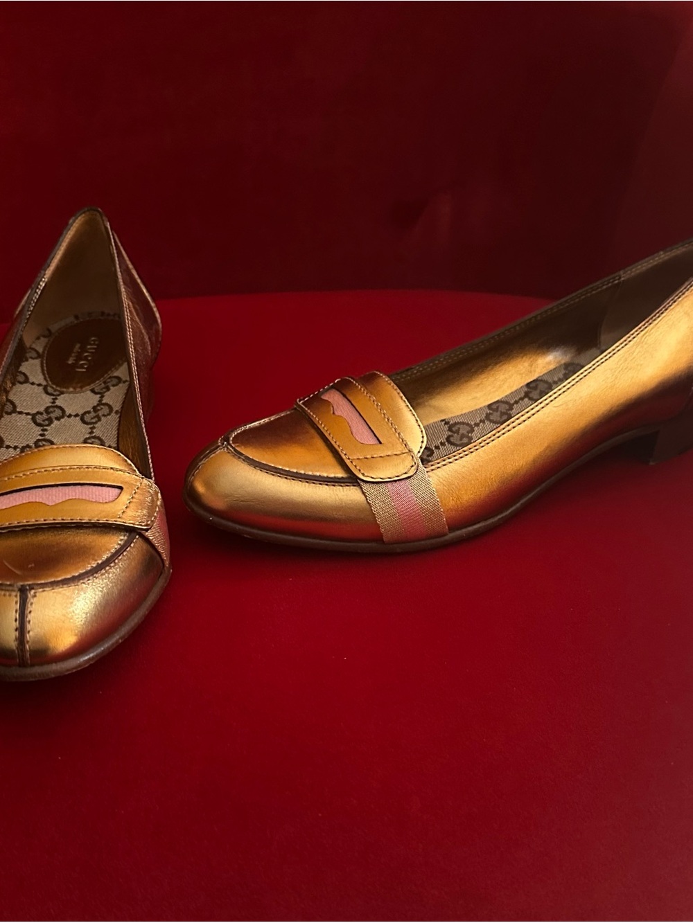 Gucci Metallic Gold Leather Loafers with Pink Accent